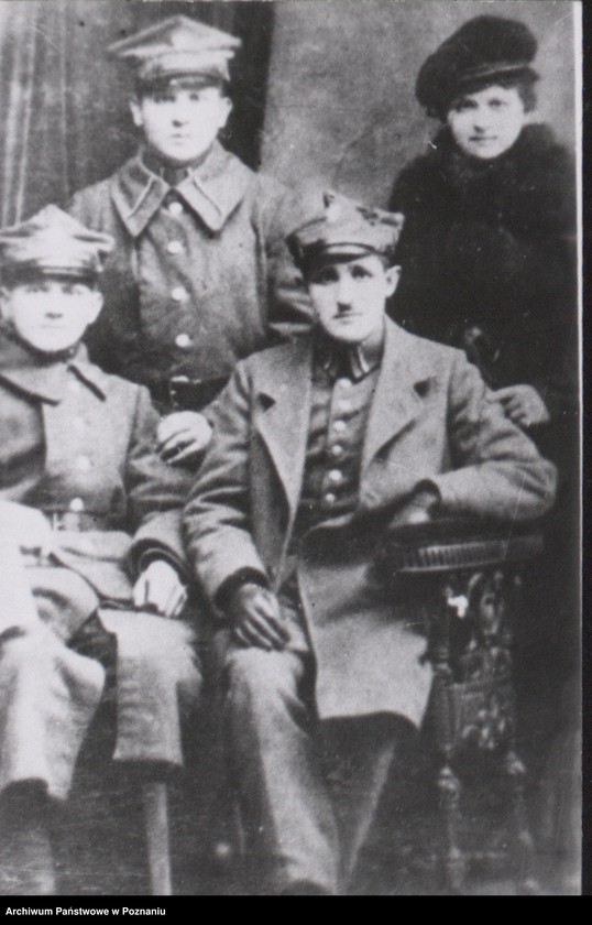 Obraz 3 z jednostki "4 kompania - Grollman. Dowódca por. Andrzejewski - mechanik "Sokoła""