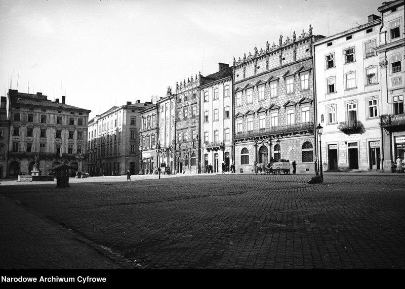 Obiekt Rynek. z jednostki Lwów