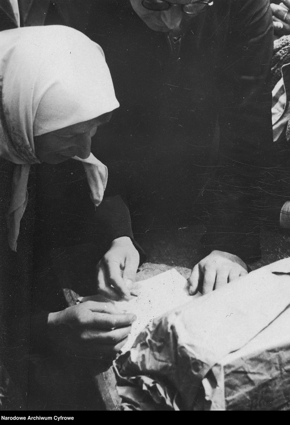 image.from.unit.number "Pomoc amerykańska dla Polski"