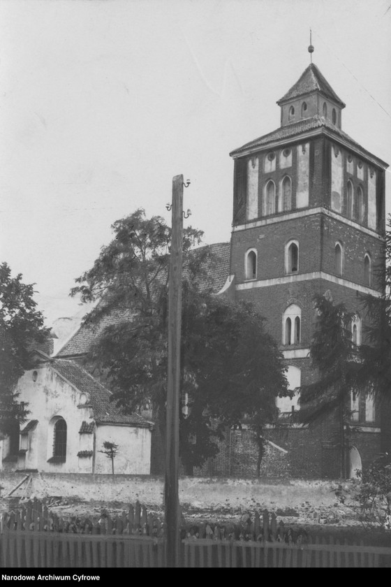 image.from.unit.number "Nieszawa. Kościół św. Jadwigi"