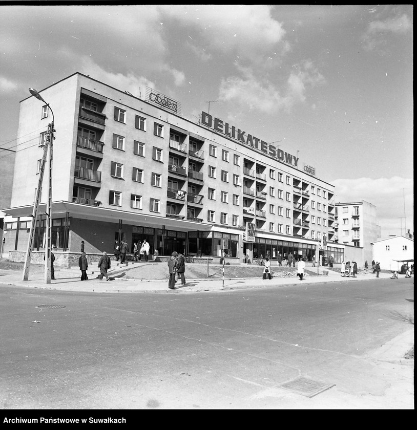 image.from.unit.number "Ulica Waryńskiego w Suwałkach."