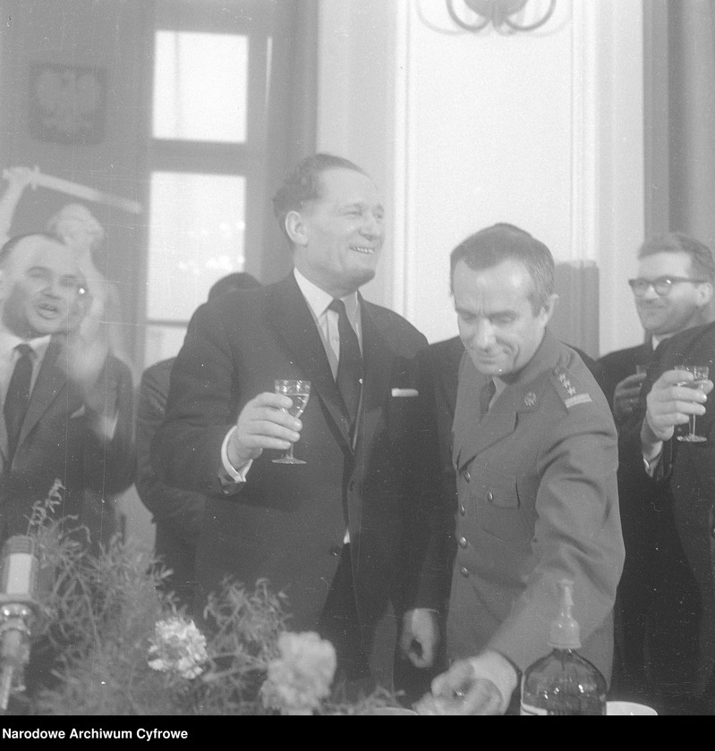 image.from.object.part1 image.from.object.part2