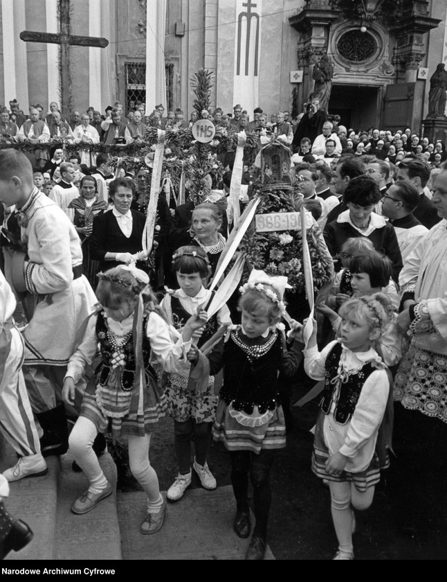 image.from.unit.number "Obchody Tysiąclecia Chrztu Polski we Wrocławiu i Trzebnicy"