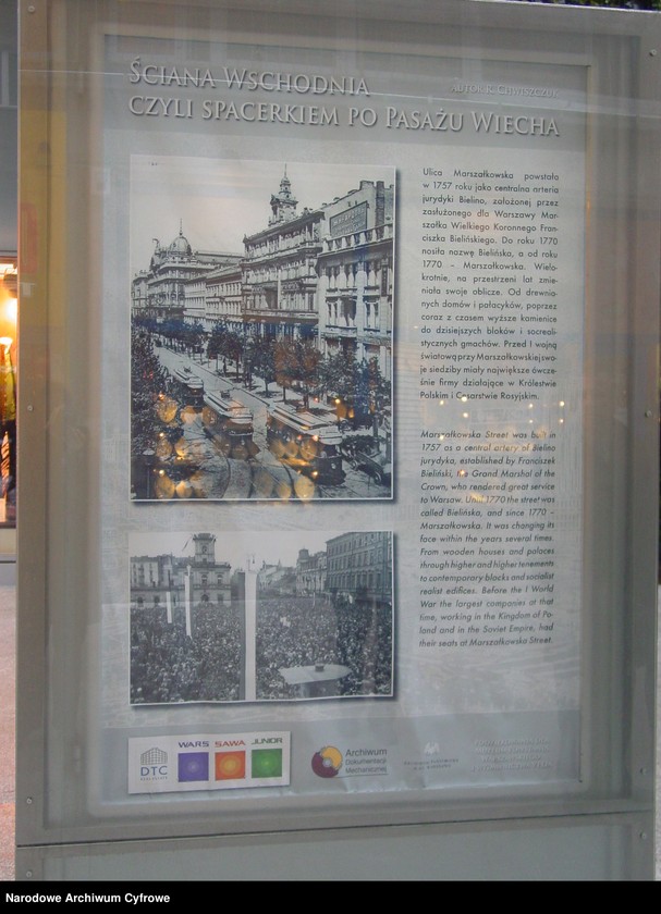 image.from.unit.number "Warszawa. Pasaż Wiecha. Wystawa "Ściana Wschodnia czyli spacerkiem po Pasażu Wiecha""