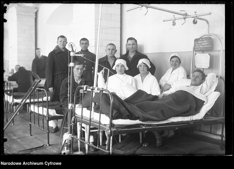 image.from.unit.number "1. Szpital Okręgowy im. marszałka Józefa Piłsudskiego (Szpital Mokotowski)"