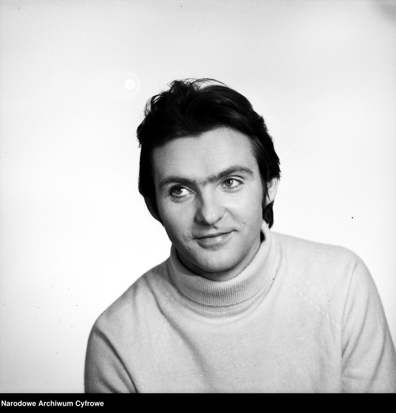 image.from.unit.number "Janusz Smoliński, tancerz"