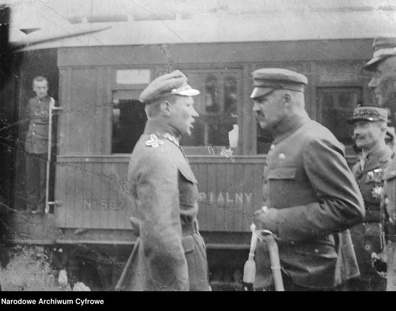 image.from.unit.number "Józef Piłsudski w podróży"