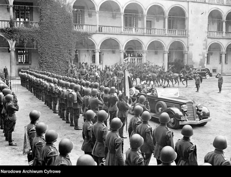 image.from.unit.number "Wizyta ambasadora Włoch w Polsce Pietro Arone di Valentino w Krakowie połączona ze złożeniem listów uwierzytelniających prezydentowi RP Ignacemu Mościckiemu"