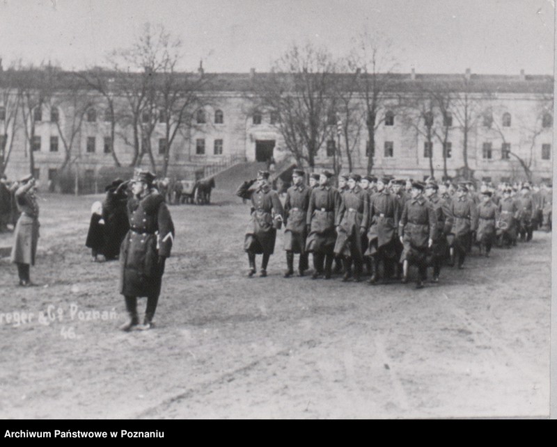 Obraz 5 z jednostki "Zaprzysiężenie rezerwistów w Poznaniu. Cytadela - podwórze koszarowe. K. Greger 1919"