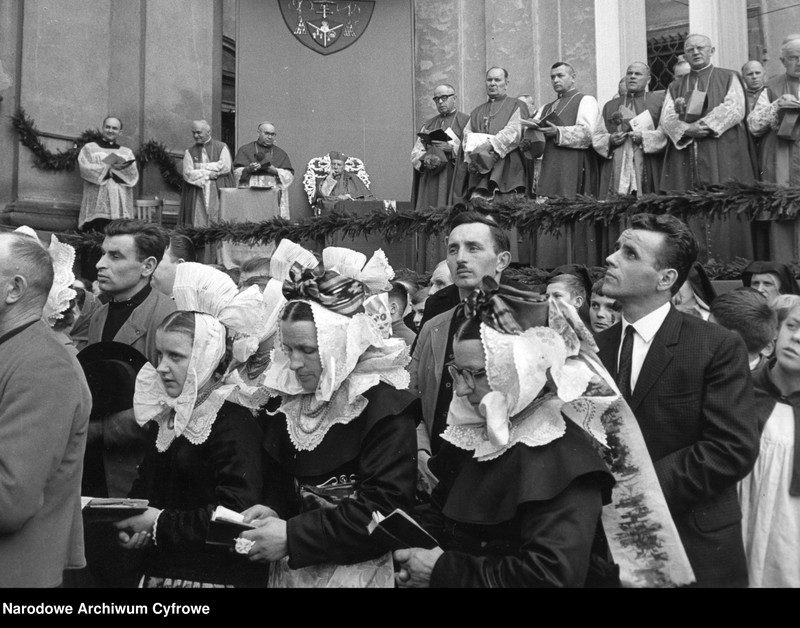 image.from.unit.number "Obchody Tysiąclecia Chrztu Polski we Wrocławiu i Trzebnicy"