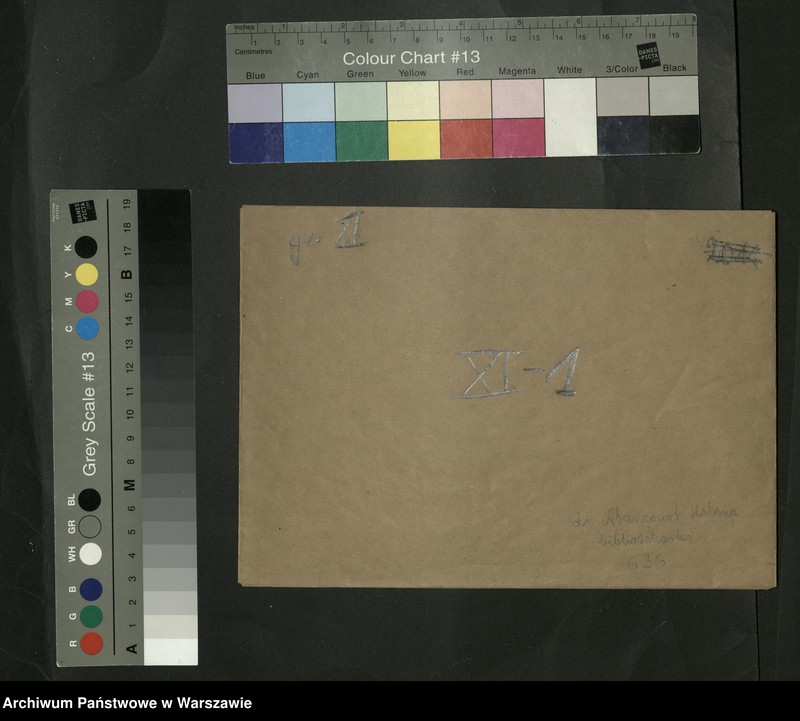 image.from.unit.number "de Abancourt Helena - bibliotekarka"