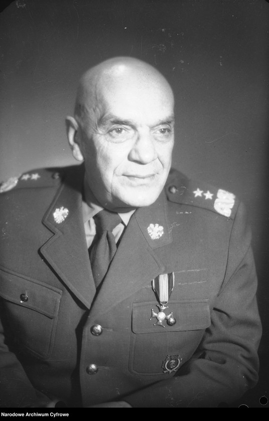 image.from.unit.number "Zygmunt Berling"