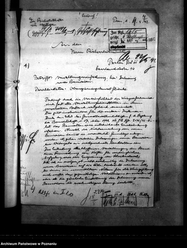 Obraz 11 z jednostki "Zulassung neuer Bauweisen. Lahmbauten. Polizeiliche Bestimmungen. Heizungsanlagen. Bombenschaden."