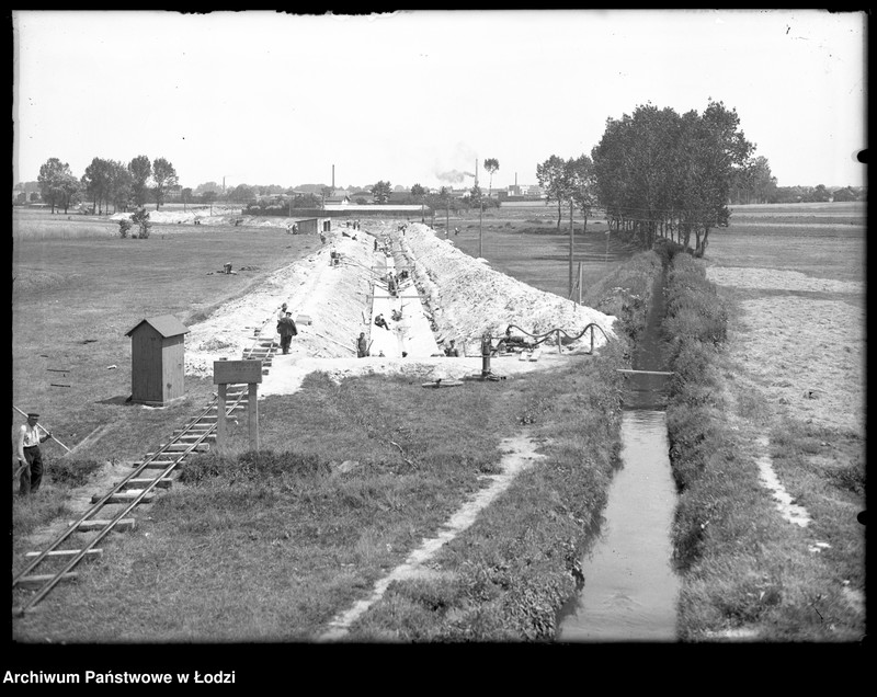 Obraz 1 z jednostki "Prace przy regulacji rzeki Bałutki"