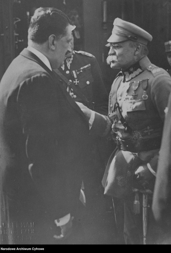 image.from.unit.number "Wizyta Marszałka Polski Józefa Piłsudskiego w Rumunii"