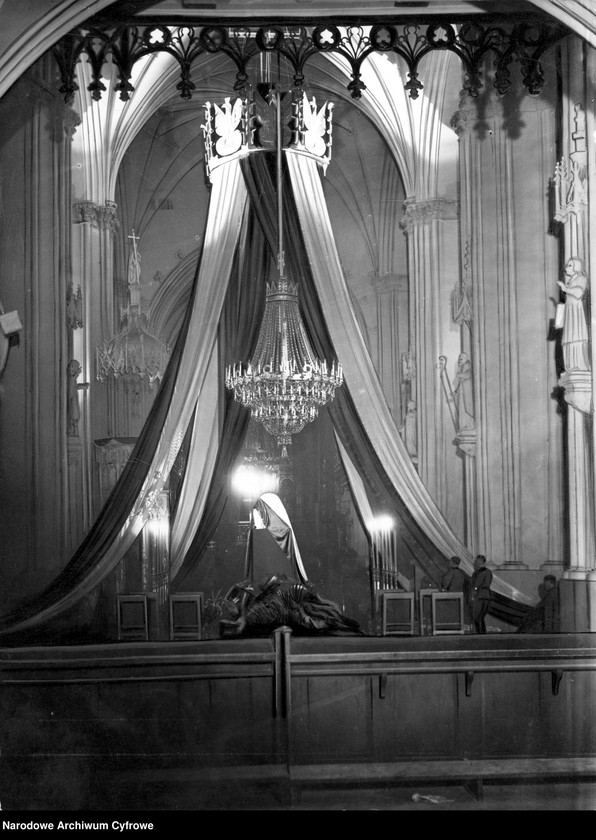 image.from.collection.number "Bazylika Archikatedralna w Warszawie p.w. Męczeństwa św. Jana Chrzciciela111"