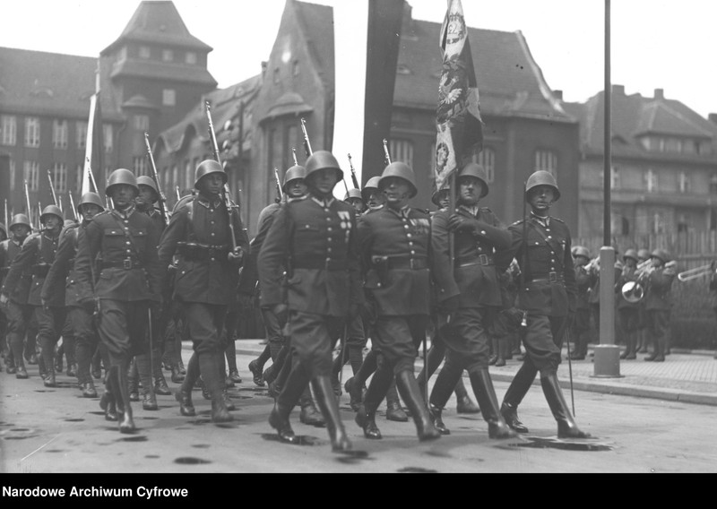 image.from.unit.number "Uroczystości 3 Maja w Katowicach"