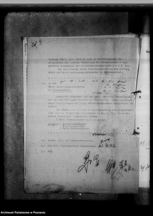 Obraz 13 z jednostki "Abordnung von Beamten"