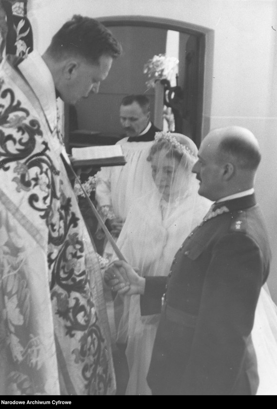 image.from.unit.number "Ślub hrabiego Tadeusza Czackiego z hrabianką Marią Plater-Zyberk"