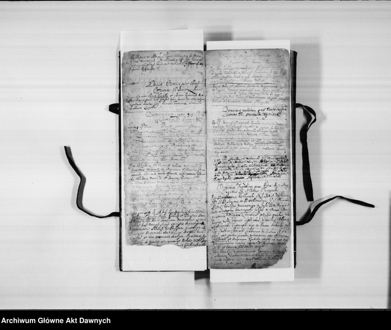 image.from.unit.number "Parafia: Lwów, Bazylika Metropolitalna. Dekanat: Lwów. Księga metrykalna ślubów 1693-1704 i zapowiedzi 1693-1703."