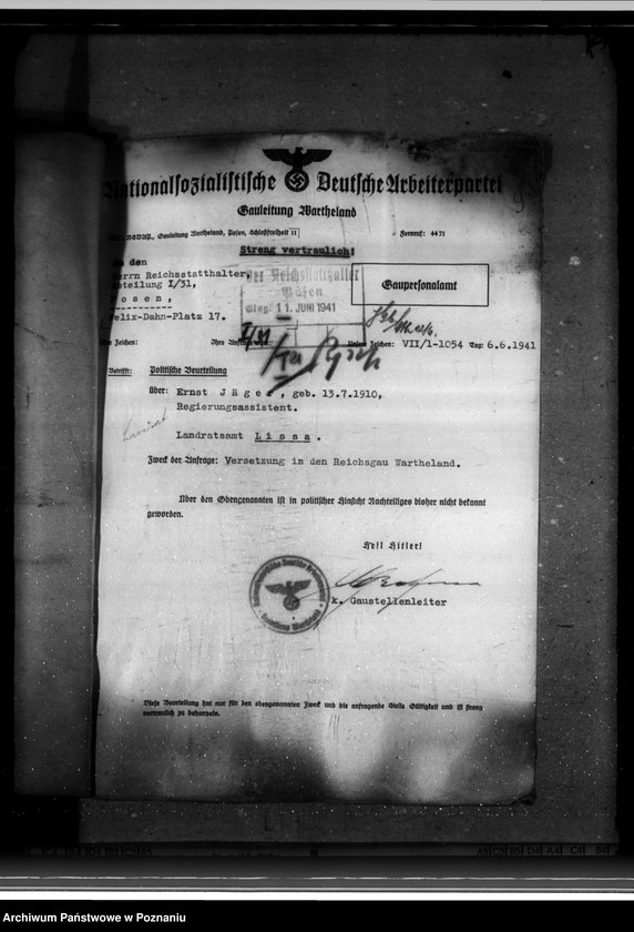 Obraz 13 z jednostki "Politische Beurteilungen der Angestellten"