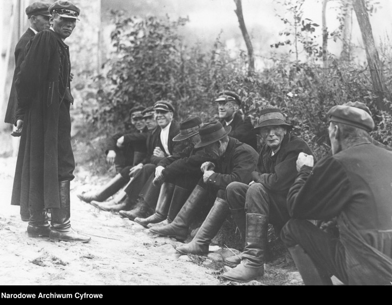 Obraz 1 z jednostki "Mieszkańcy okolic Łowicza"