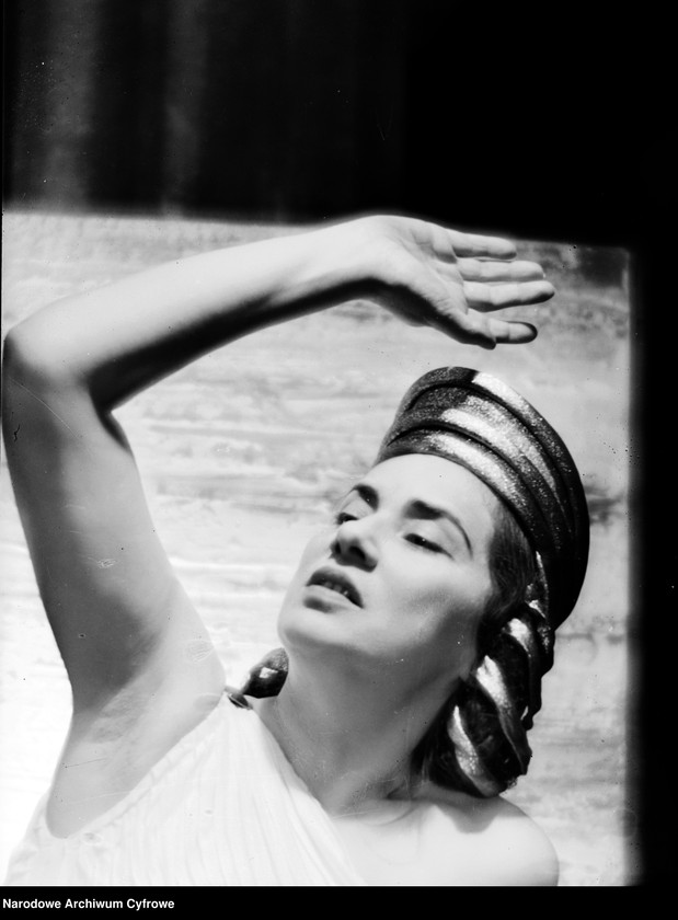 image.from.unit.number "Warszawa. Teatr Narodowy - sztuka "Fedra""