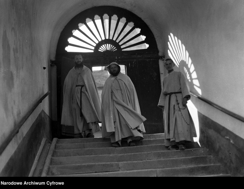 image.from.unit.number "Klasztor Kamedułów na Bielanach w Krakowie"