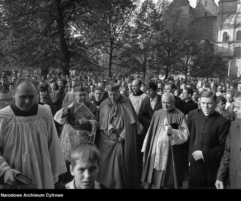 image.from.unit.number "Obchody Tysiąclecia Chrztu Polski we Wrocławiu i Trzebnicy"